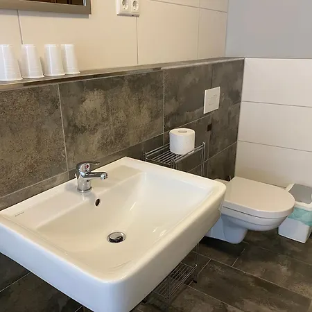 Clara Apartment