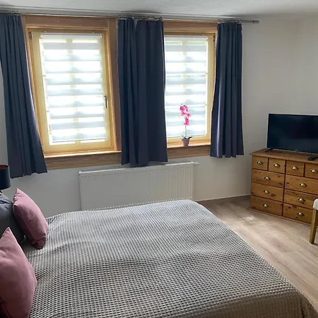 Clara Apartment *